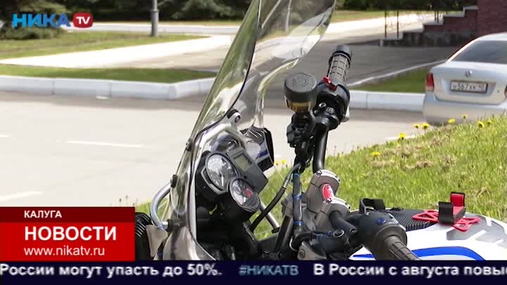 Железные кони появились на дорогах, хотя в этом году байкерам пришлось обойтись без праздничного открытия сезона